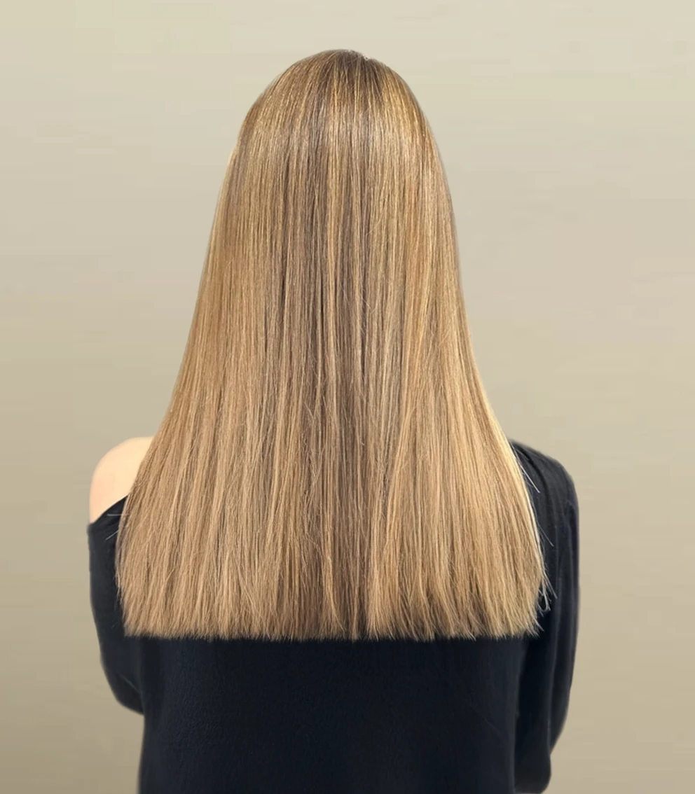 Balayage blond doré élégant réalisé au salon de coiffure Paris 14 La Paris'zen Institut