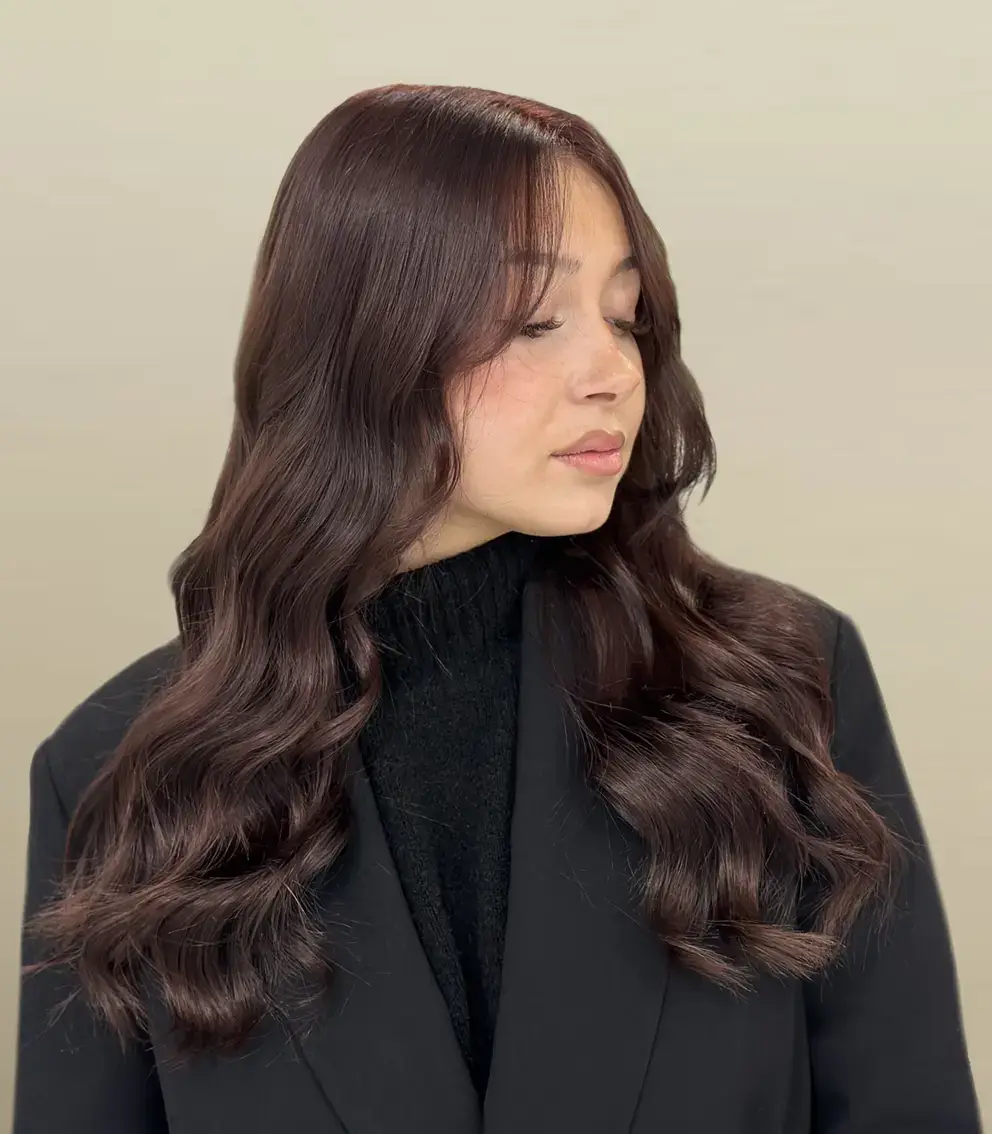 Transformation coloration cheveux marron réalisée au salon de coiffure Paris 14 La Paris'zen Institut