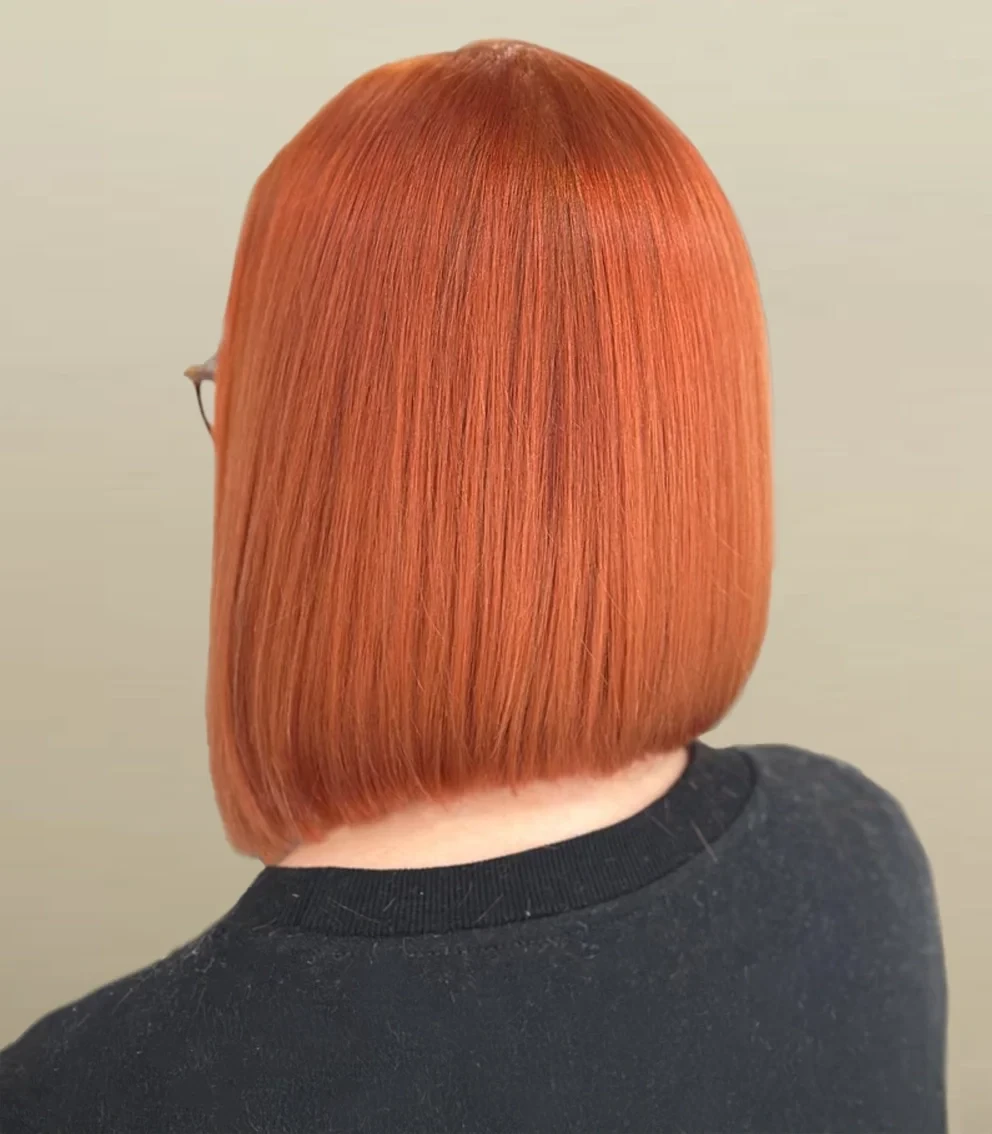 Transformation coloration cheveux cuivrée réalisée par coloriste Paris 14 La Paris'zen Institut