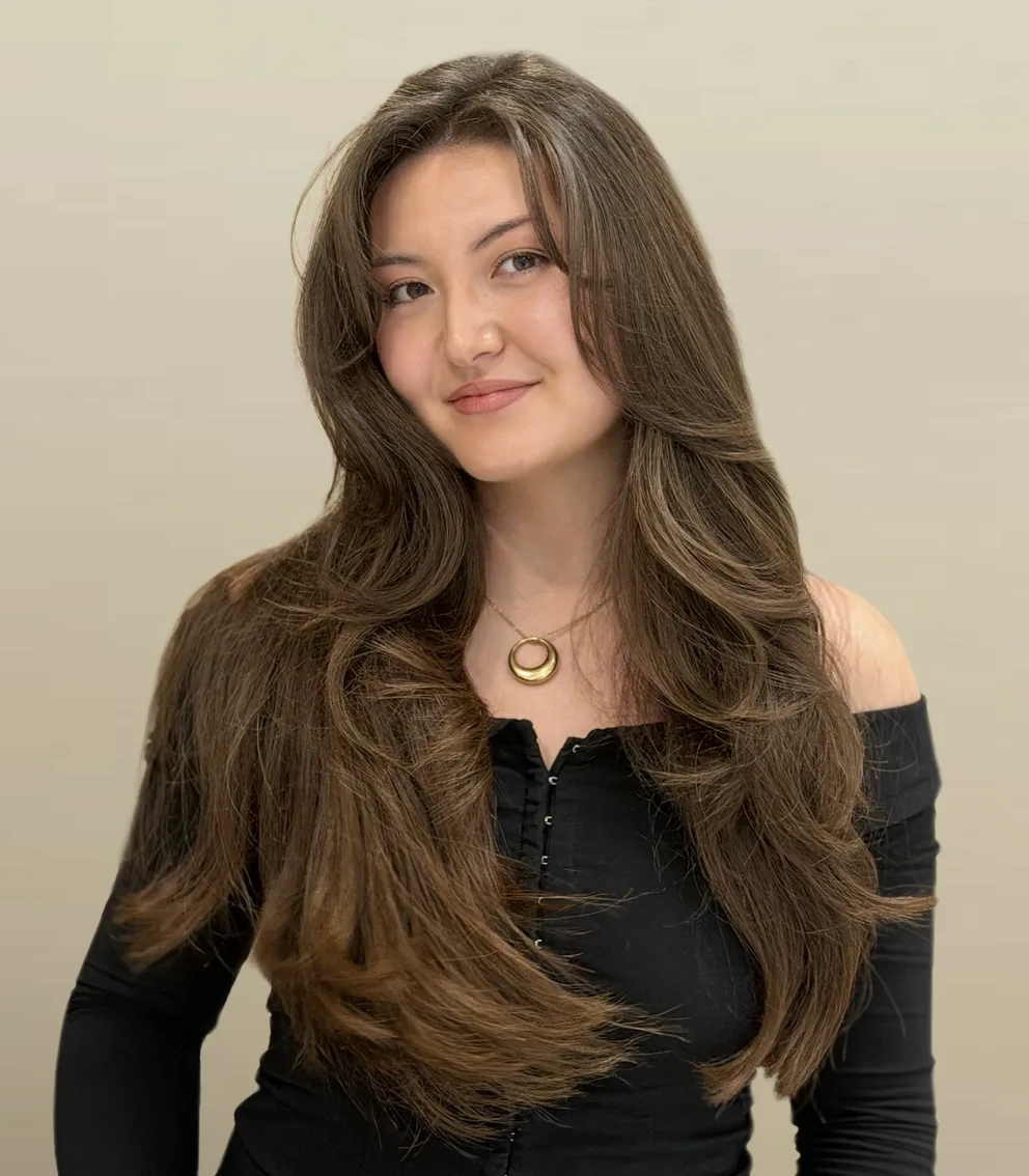 Coupe longue femme moderne réalisée au salon de coiffure La Paris'zen Institut Paris 14