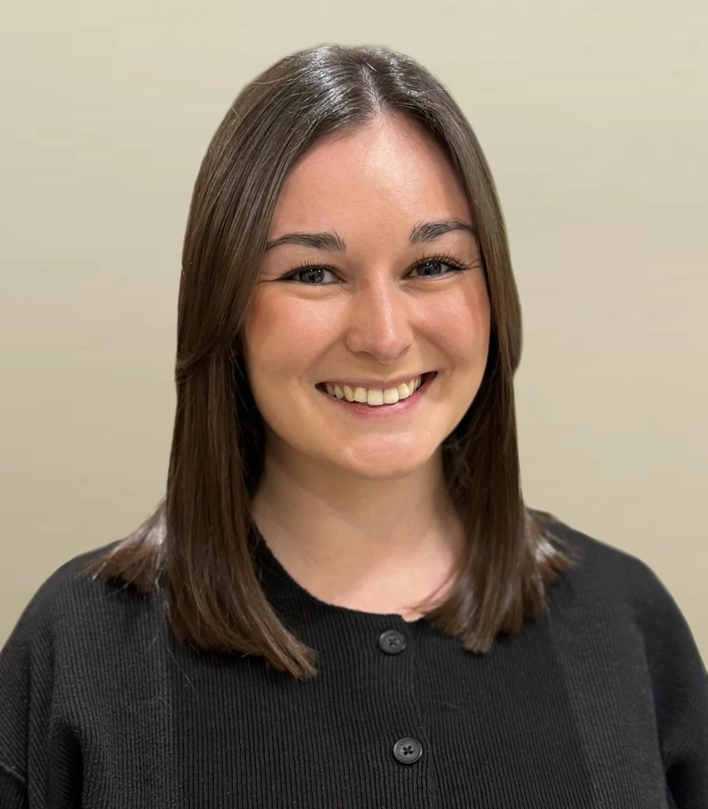Coupe mi-longue femme stylée réalisée au salon La Paris'zen Institut Paris 14