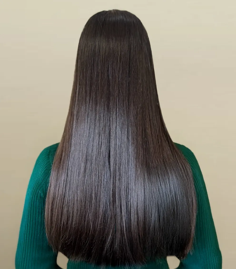 Cheveux lissage français résultat lisse et brillant coiffeur Paris 14