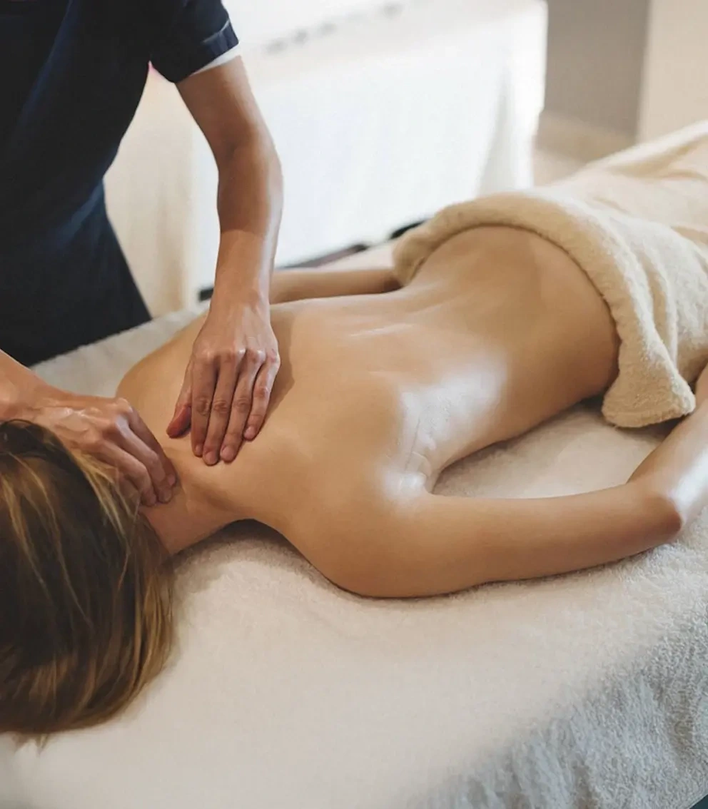 Soin massage femme détente institut de beauté Paris 14 La Paris’zen Institut