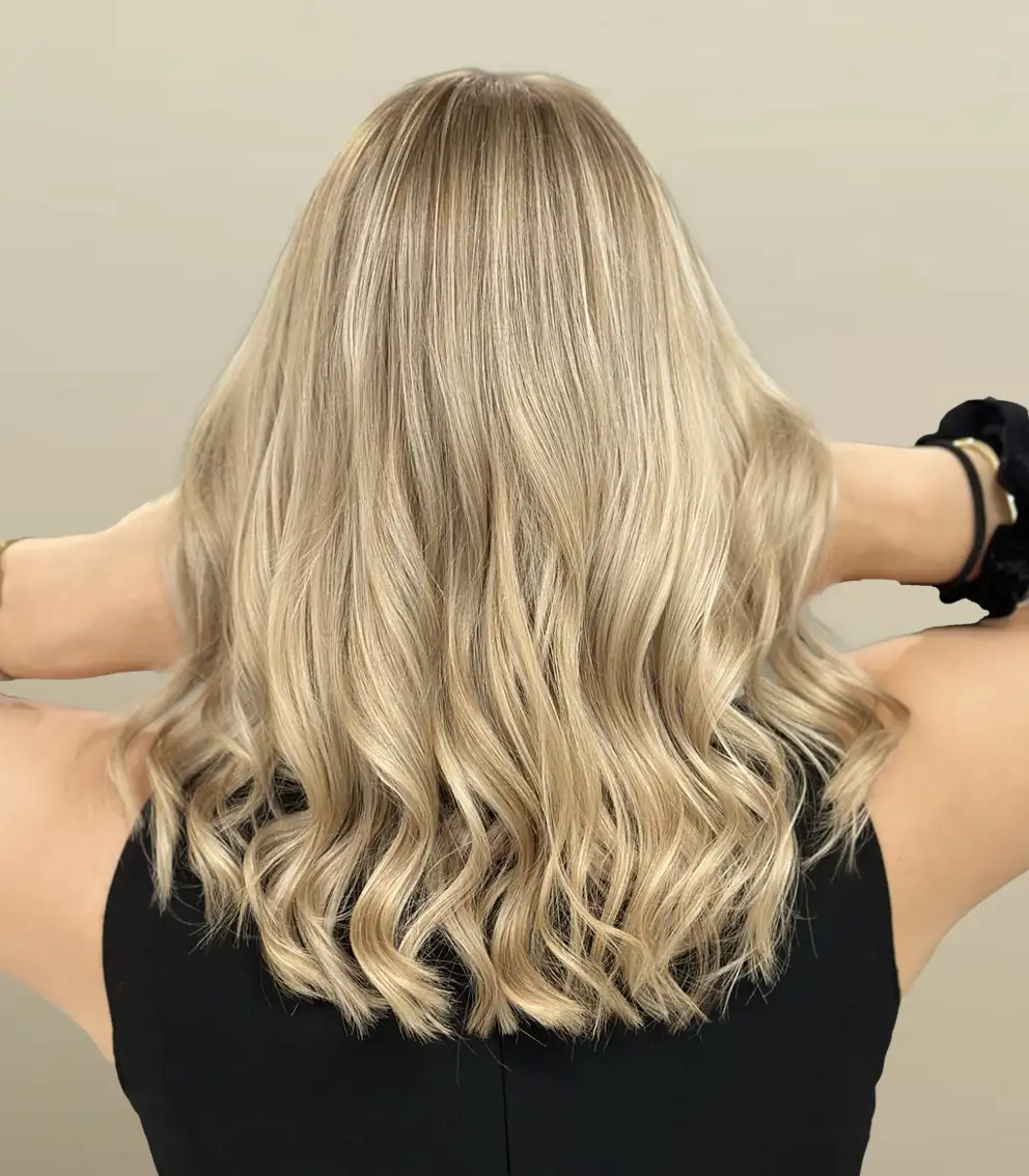 Ombré hair blond lumineux réalisé au salon La Paris'zen Institut Paris 14