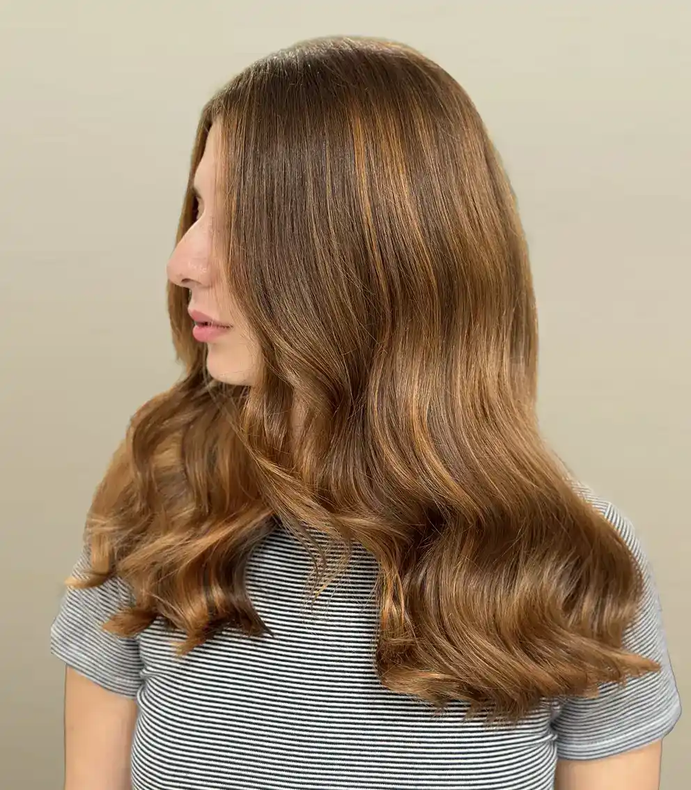 Cheveux ombré hair caramel naturel réalisé par coloriste Paris 14 La Paris'zen Institut