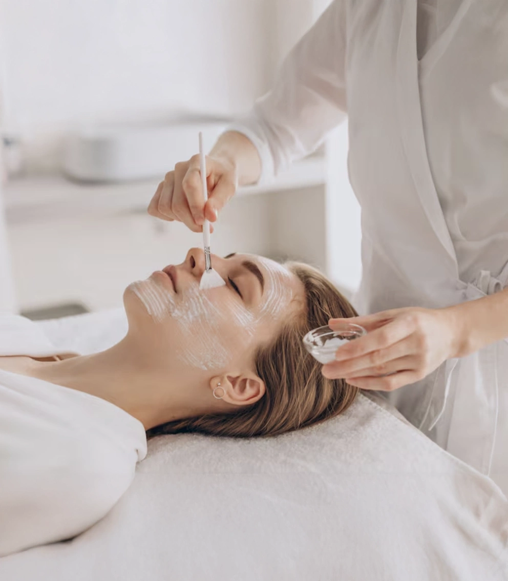 Soin visage acide hyaluronique institut de beauté Paris 14 La Paris’zen Institut